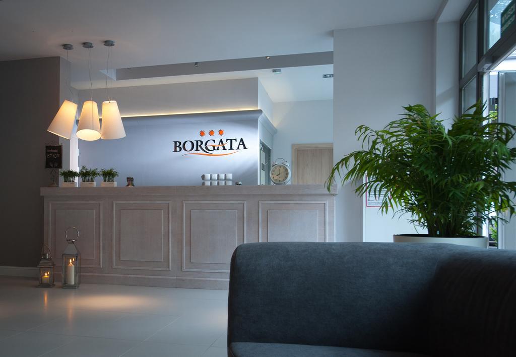 ウストロニエ・モルスキエ Borgata Bed & Breakfast エクステリア 写真